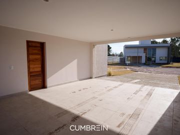 Gran casa a estrenar en La Castilla Club de Campo