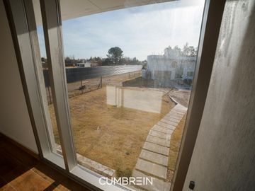 Gran casa a estrenar en La Castilla Club de Campo