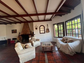 Venta Casa rio limay bella vista