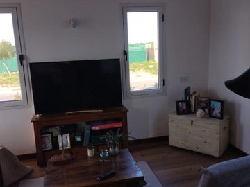 Casa en venta - 4 Dormitorios 4 Baños - Cocheras - 993Mts2 - Escobar