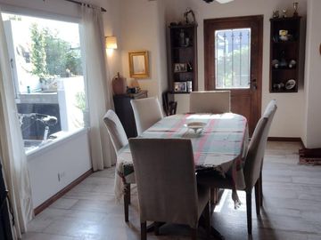Casa en venta - 4 Dormitorios 4 Baños - Cocheras - 993Mts2 - Escobar