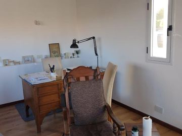 Casa en venta - 4 Dormitorios 4 Baños - Cocheras - 993Mts2 - Escobar