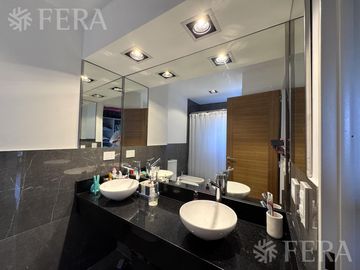 Venta departamento 4 ambientes con cochera, quincho y balcón en Wilde
