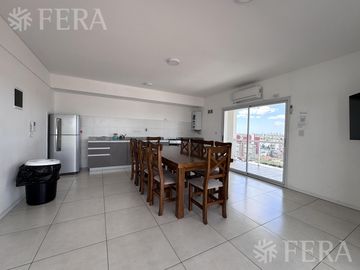 Venta departamento 4 ambientes con cochera, quincho y balcón en Wilde