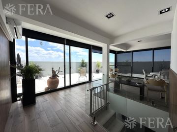 Venta departamento 4 ambientes con cochera, quincho y balcón en Wilde