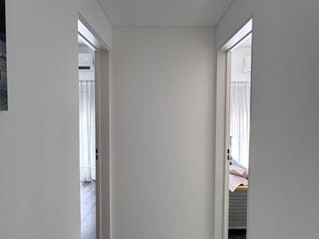 Venta departamento 4 ambientes con cochera, quincho y balcón en Wilde