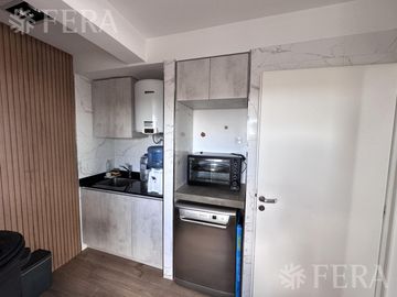 Venta departamento 4 ambientes con cochera, quincho y balcón en Wilde