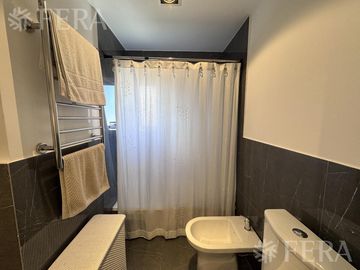 Venta departamento 4 ambientes con cochera, quincho y balcón en Wilde