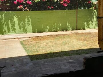 Galpón   Local en alquiler, en Loma Hermosa.