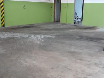 Galpón   Local en alquiler, en Loma Hermosa.