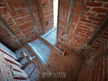 Monoambiente c/ balcón al frente - Vista Abierta - 34.64m2