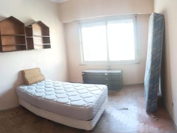 Casa en venta - 2 Dormitorios 1 Baño - Cochera - 220Mts2 - Tolosa