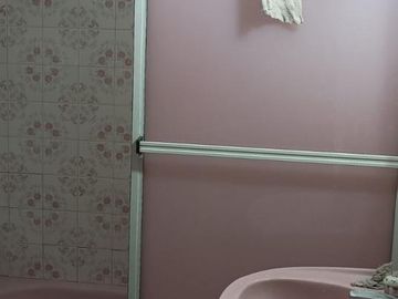 Casa en venta - 2 Dormitorios 1 Baño - Cochera - 220Mts2 - Tolosa