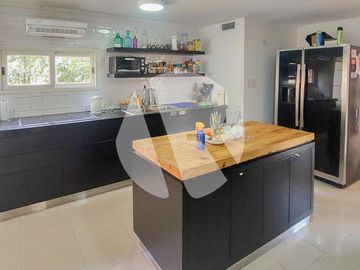 Hermosa casa en Venta en COUNTRY MASCHWITZ CLUB