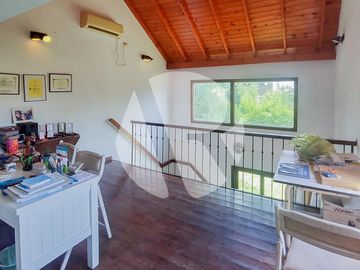 Hermosa casa en Venta en COUNTRY MASCHWITZ CLUB