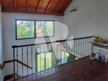 Hermosa casa en Venta en COUNTRY MASCHWITZ CLUB