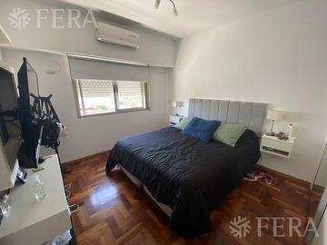 Venta departamento 2 ambientes con balcón en Wilde (31053)