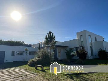 VENTA, CASA, COSTA ESMERALDA, RESIDENCIAL I, LOTE AL 500