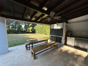 Casa en   en venta en Benavidez, barrio San Isidro Labrador