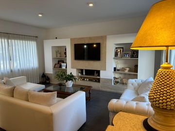 Casa en   en venta en Benavidez, barrio San Isidro Labrador