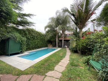 CHALET