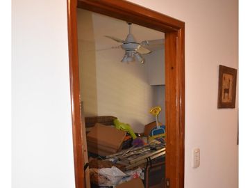 Casa en venta - 3 Dormitorios 2 Baños - Cochera - 398Mts2 - Ituzaingó