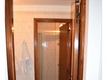 Casa en venta - 3 Dormitorios 2 Baños - Cochera - 398Mts2 - Ituzaingó