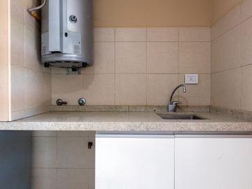 VENTA/PERMUTA- Casa 3 dormitorios. Alvear.
