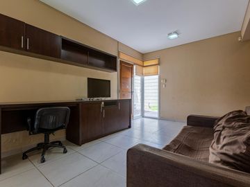 VENTA/PERMUTA- Casa 3 dormitorios. Alvear.