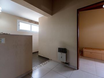 VENTA/PERMUTA- Casa 3 dormitorios. Alvear.