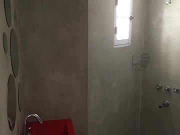 Casa en venta Olegario Andrade  183