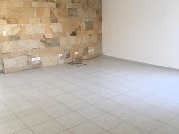 Casa en venta Olegario Andrade  183