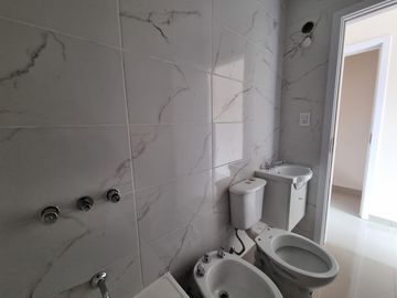 VENTA - Departamento 1 Dormitorio - Martin, Rosario.