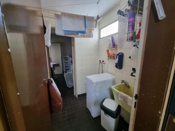 VENTA - PISO  4 AMBIENTES C/DEPENDENCIA - BALCÓN - COCHERA FIJA- CABALLITO