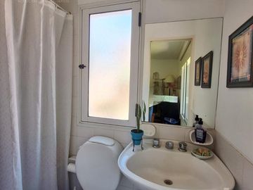 Casa en venta 3 ambientes-  en el bosque de Barrio Septiembre.