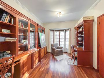 Casa 3 dormitorios, terreno 760 m2, pileta y quincho, Fisherton