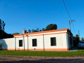 Casa quinta en venta - 3 dormitorios 3 baño 2 cocheras - 11500mts2 - Miramar