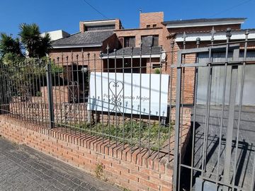 CASA 3 DORM - RECTA MARTINOLLI - Bº VILLA BELGRANO