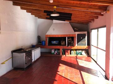 CASA 3 DORM - RECTA MARTINOLLI - Bº VILLA BELGRANO