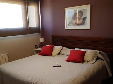CASA VENTA 3 DORMITORIOS BARRIO CERRADO PUERTO ROLDAN