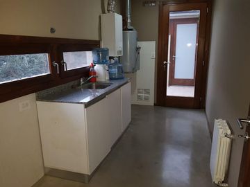 CASA VENTA 3 DORMITORIOS BARRIO CERRADO PUERTO ROLDAN