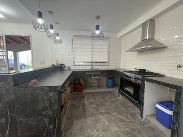 Casa en Barrio Los Fresnos Zona Termas San Jose