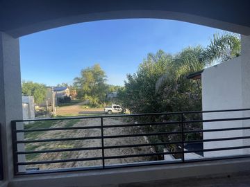 Casa en Barrio Los Fresnos Zona Termas San Jose