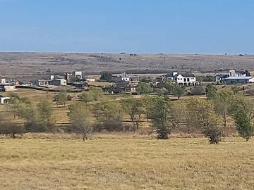 OPORTUNIDAD POR PRECIO! VENDO Terreno 3.978m2 - Villa Giardino - Córdoba