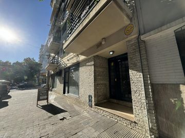 Departamento de 2 dormitorios en Echesortu en venta