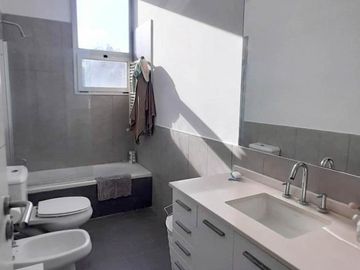 Casa en venta  3 dormitorios Puerto Roldan Santa Fe RETASADA