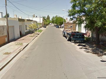 Casa en venta - 2 Dormitorios 1 Baño - Cochera - 365Mts2 - Pergamino