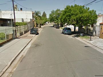 Casa en venta - 2 Dormitorios 1 Baño - Cochera - 365Mts2 - Pergamino