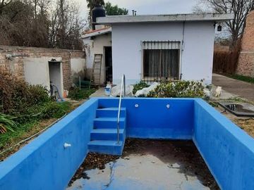 Casa en Villa Regina