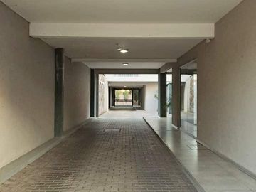 Departamento en venta - 1 Dormitorio 1 Baño - Cochera - 50mts2 - Adrogué, Almirante Brown